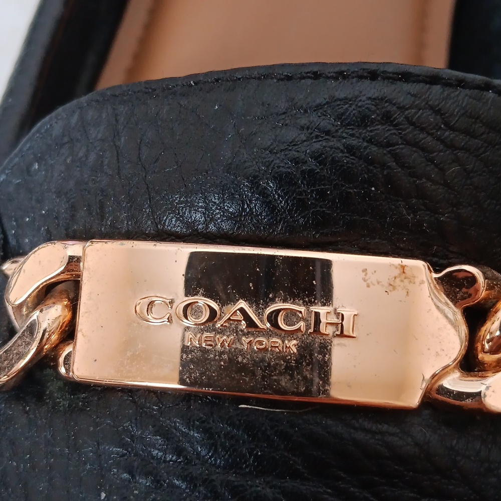 Coach Black Moc With Gold Buckle Size 7.5M - Picture 2 of 6
